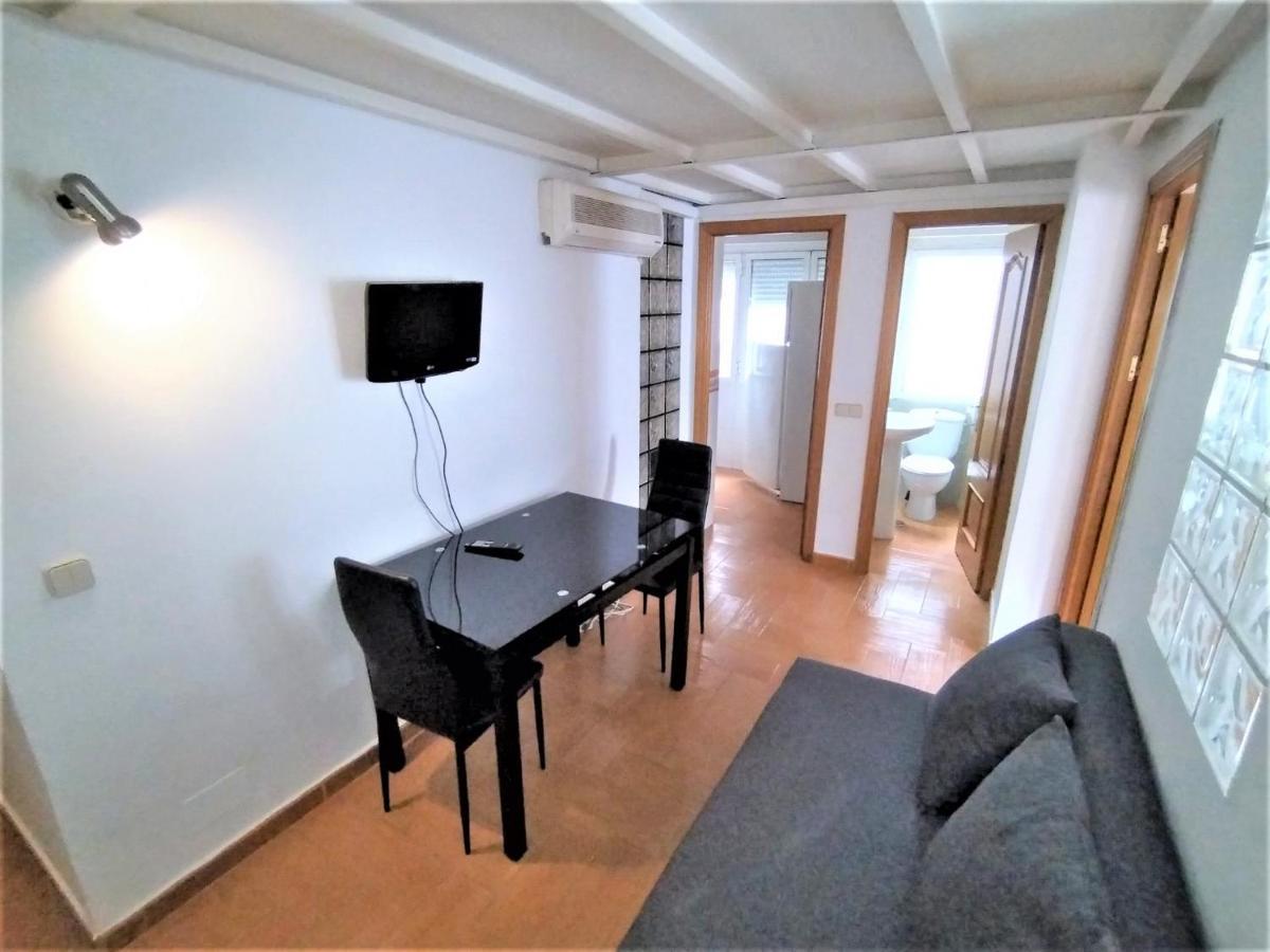 Puerta Del Sol - Plaza De Santa Ana Apartments Madrid Extérieur photo